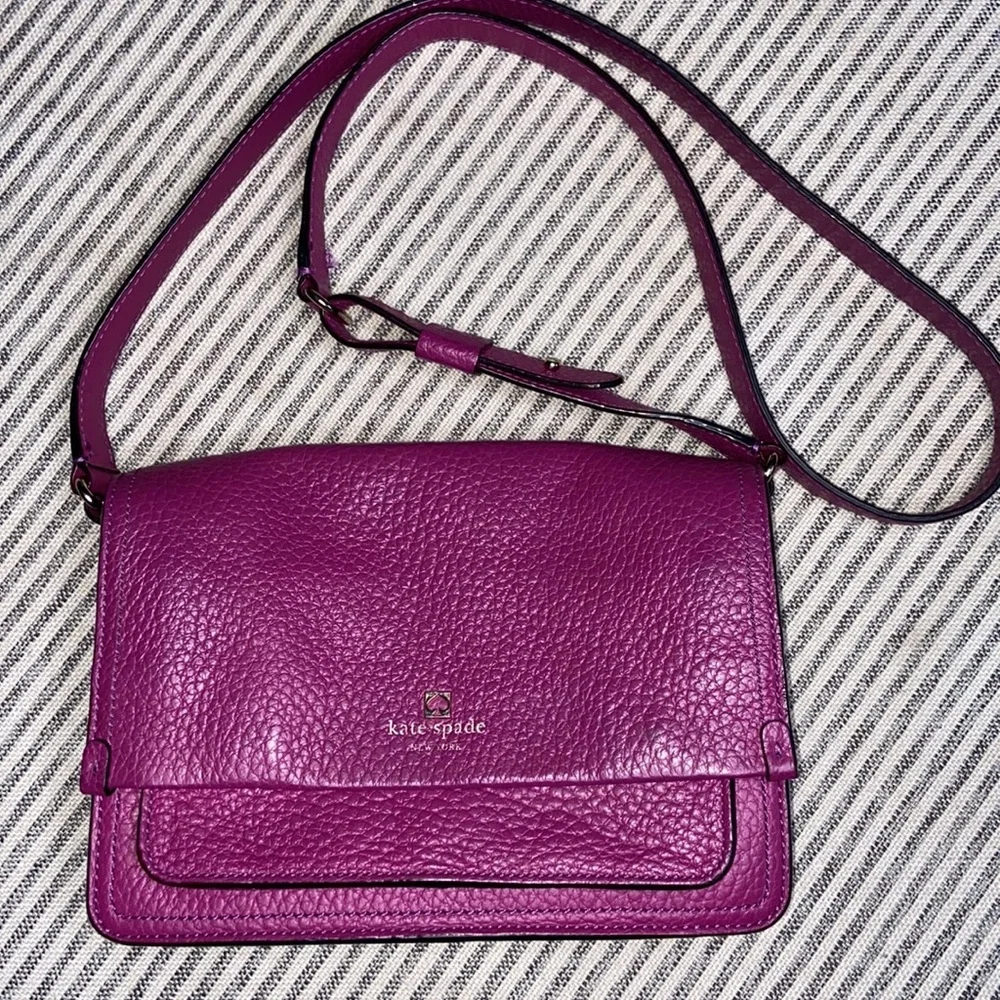 Kate Spade ♠️ New York Leather Pebble Crossbody Magenta Stripe Shoulder Bag